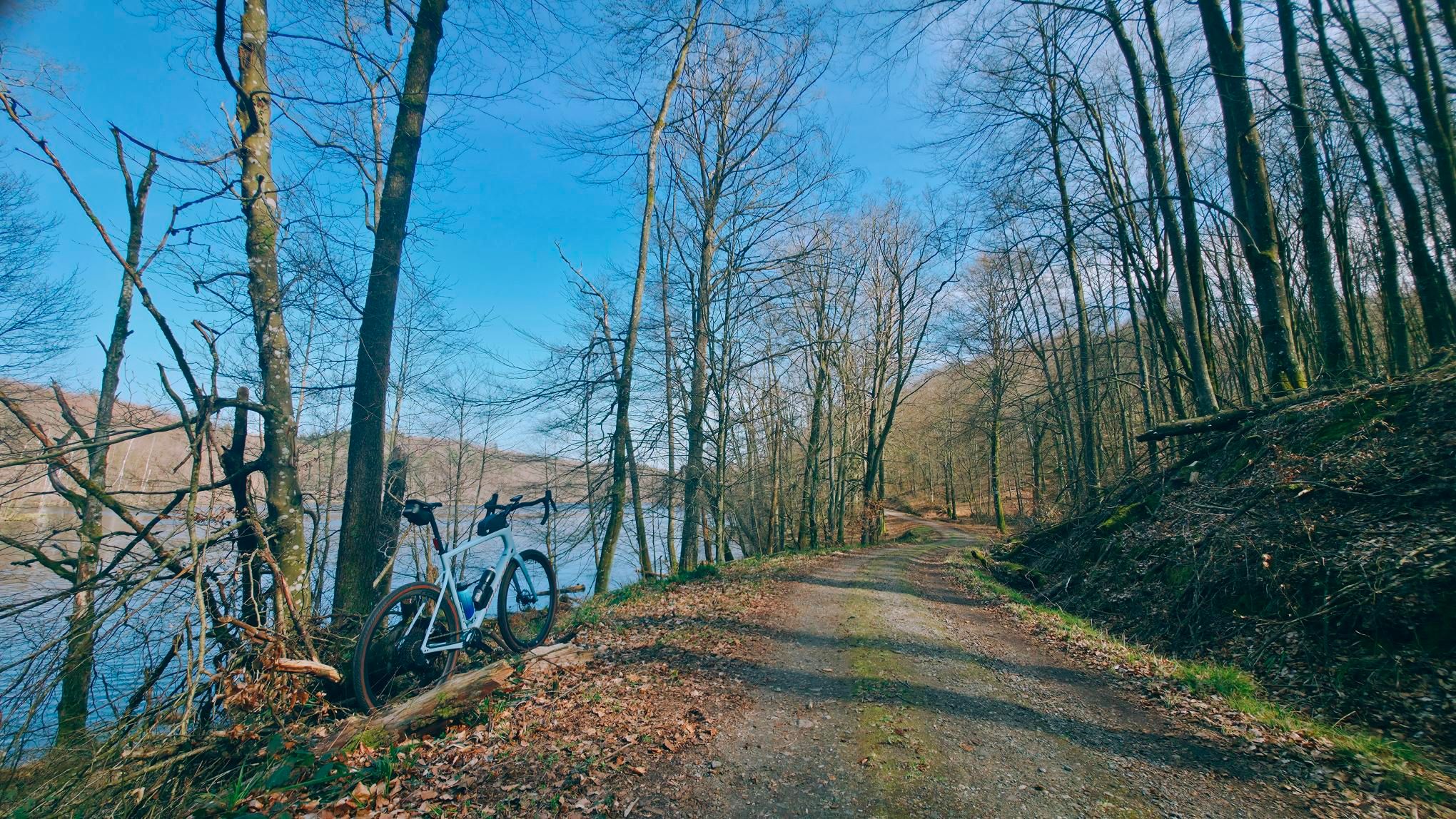 Zdjęcie nr 4 z trasy rowerowej Szczelina Lechicka Gravel Ride, 144 m n.p.m., km 95.4. Nakręcone Rowerem, data: 13.04.2025, 10:00.