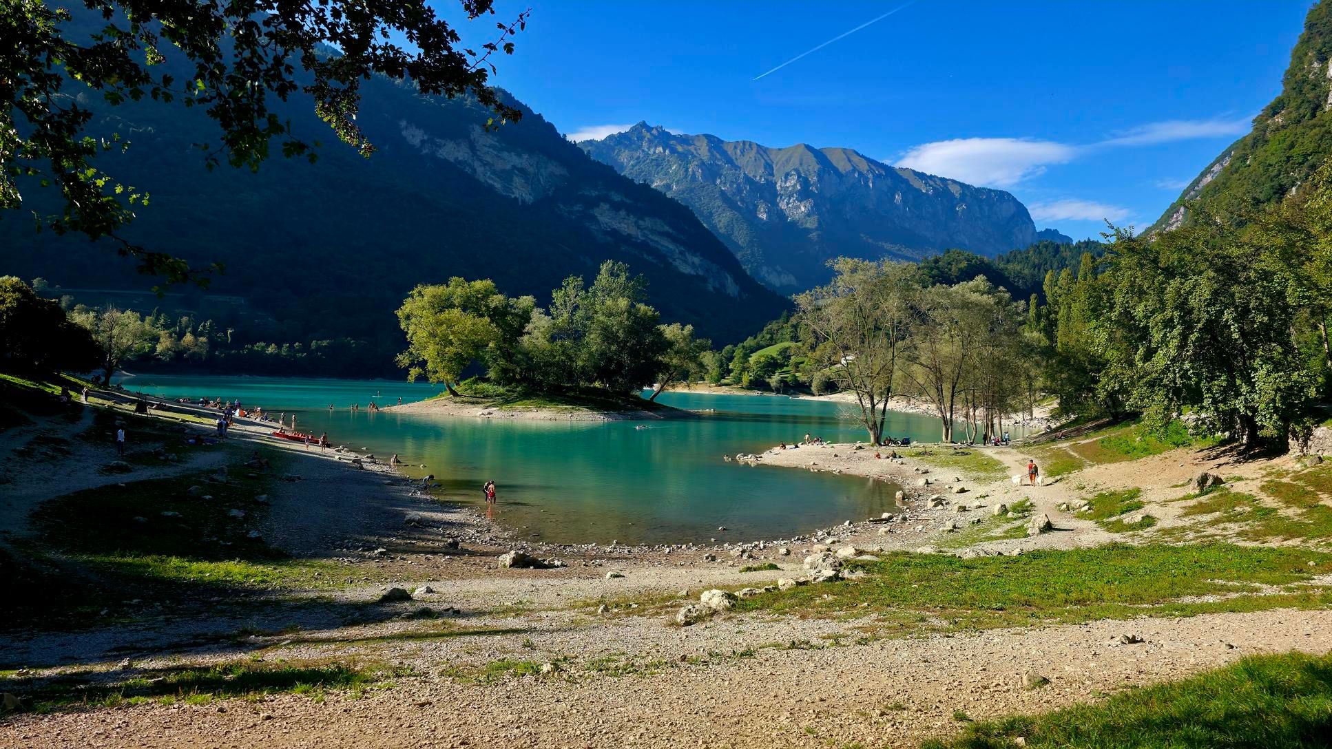 Zdjęcie nr 6 z trasy rowerowej Garda 2025 #3: Lago di Tenno Epic Gravel Ride, 592 m n.p.m., km 53.4. Nakręcone Rowerem, data: 20.09.2025, 16:30.