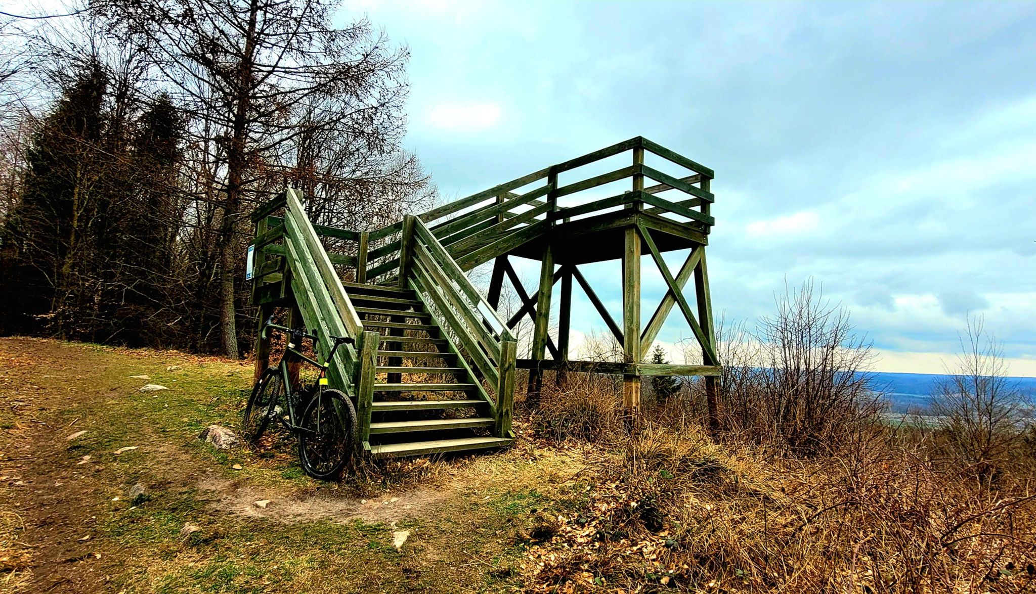 Zdjęcie nr 6 z trasy rowerowej Pod Jelenią Górę Ride - 221m n.p.m., 262 m n.p.m., km 79.6. Nakręcone Rowerem, data: 17.04.2023, 14:36.